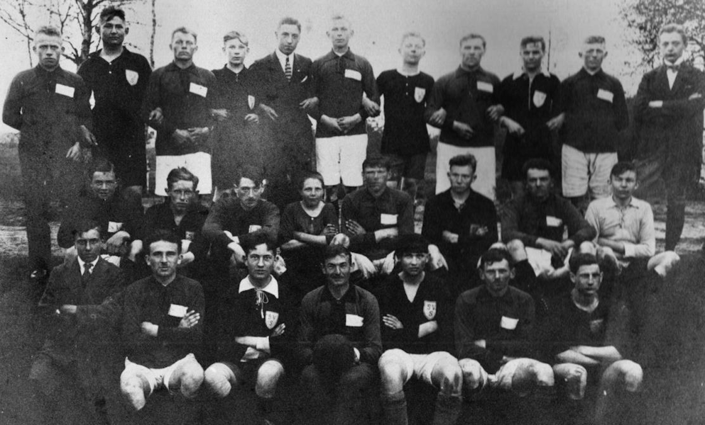 Mannschaftsfoto des SC Tewel und des SV Soltau aus dem Jahre 1924