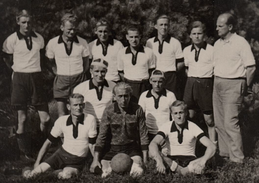 Gründermannschaft des SC Tewel von 1950