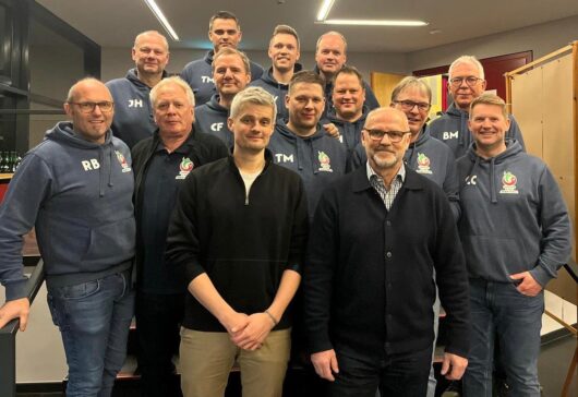 “Blicke genügten!” Thomas Schaaf begeistert bei Lesung unseres Fördervereins in Soltau